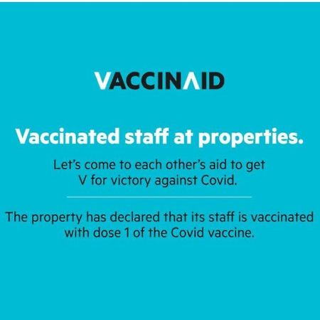 Vaccinated Staff - Capital O 454 Raising Hotel Makassar Luaran gambar
