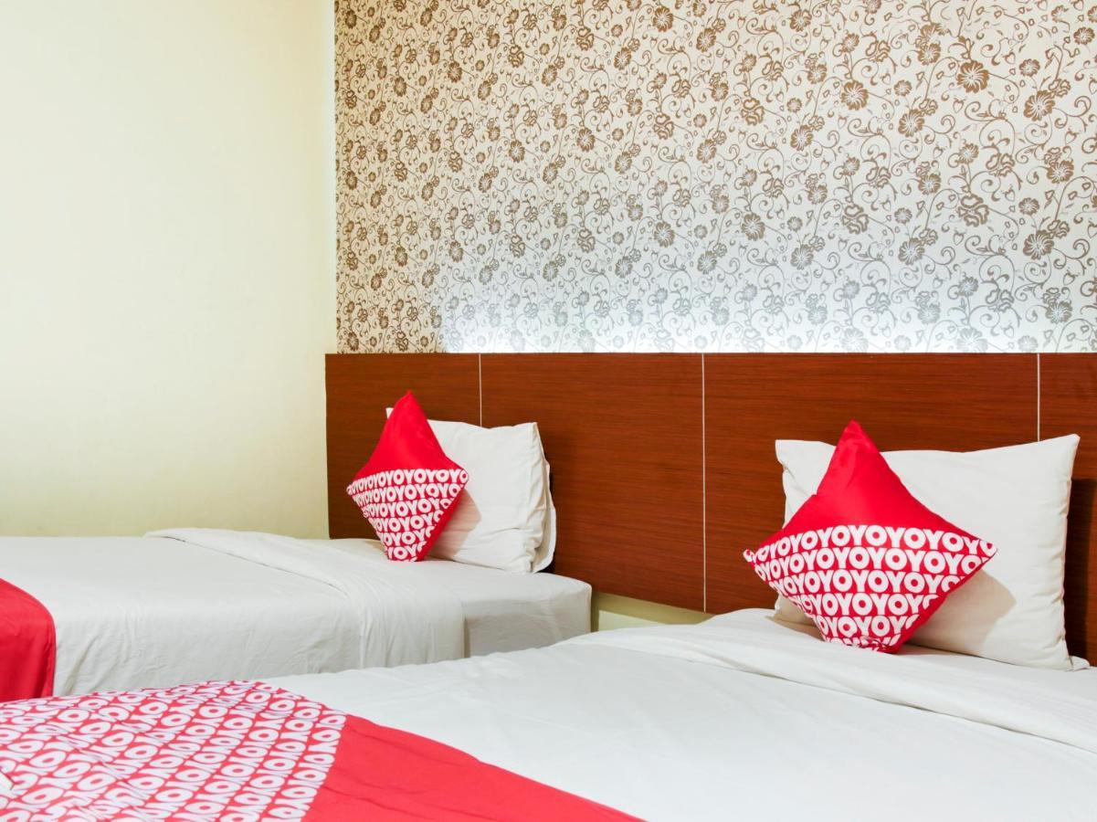 Vaccinated Staff - Capital O 454 Raising Hotel Makassar Luaran gambar